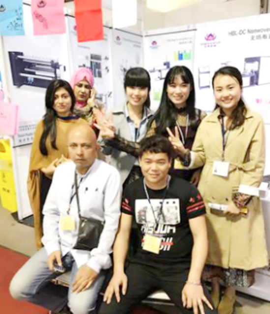 la exposición de Bangladesh de la empresa de máquinas cortadoras no tejidas